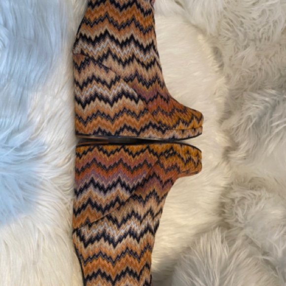 Missoni Mid-Calf Sz 38 Boot - Picture 5 of 8